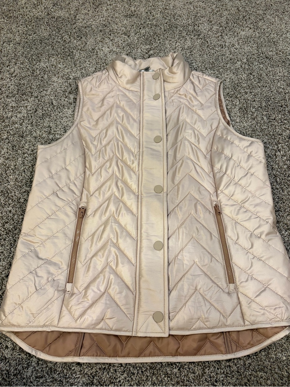 Talbots Light Cream Chevron-Quilted Puffer Vest